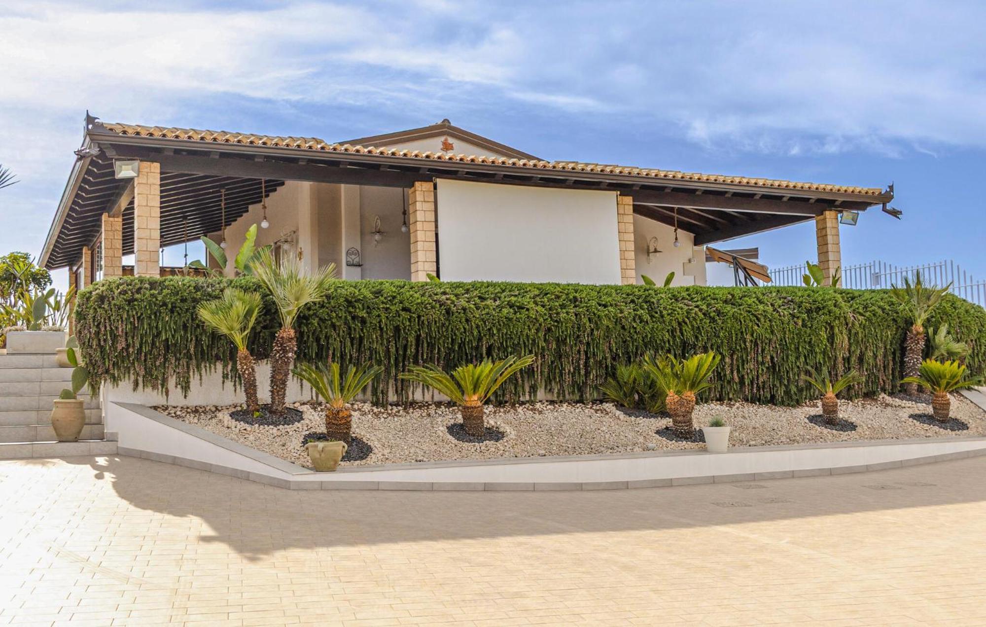 3 Bedroom In * Ispica
